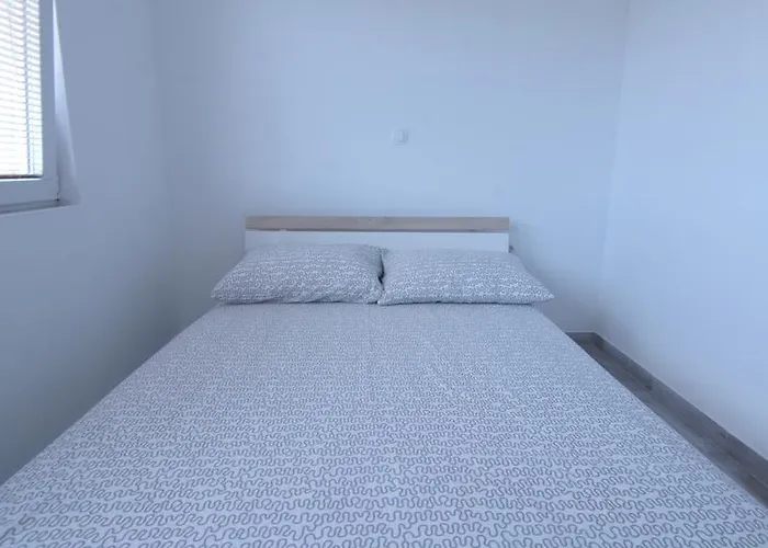 Apartments Domani